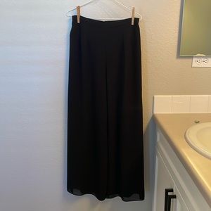 Formal women’s dress pants. Size 10. Black